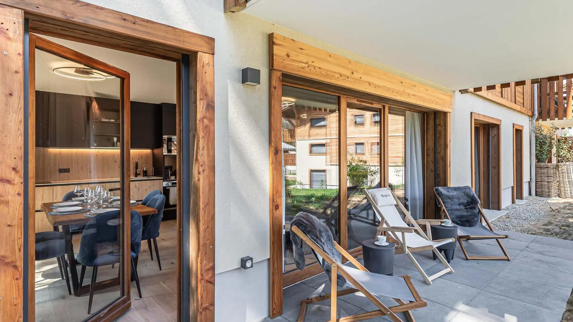 Apartment Appartement Neuf, 4 Personnes, Terrasse, 15 Min Du Centre De Megeve - Fr-1-569-96