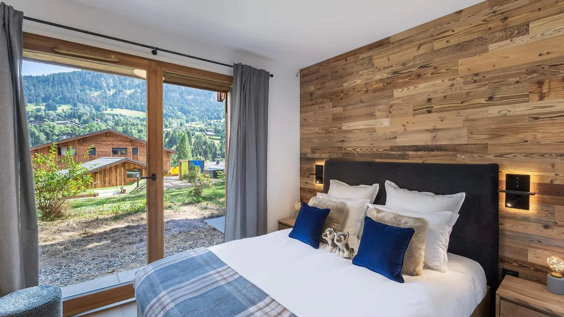 Apartment Appartement Neuf, 4 Personnes, Terrasse, 15 Min Du Centre De Megeve - Fr-1-569-96